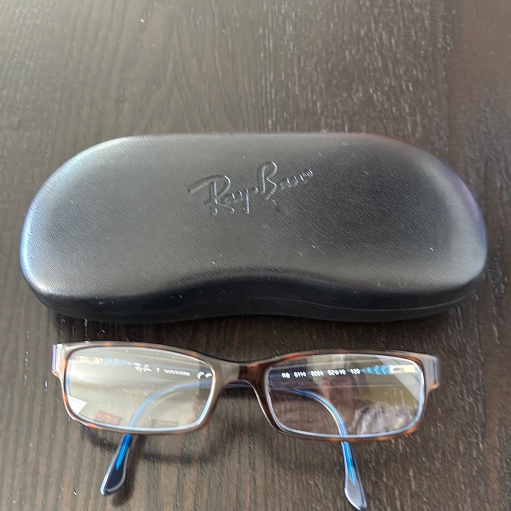 Rectangular Glasses With Black Case - image 1